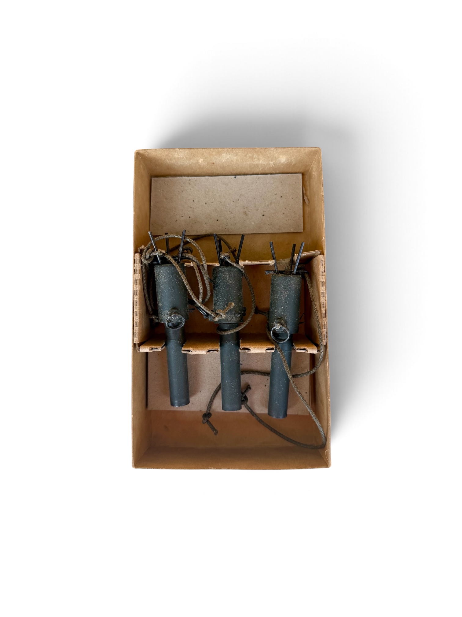 Bouncing Betty Three-Prong Inert Training Fuses with Original Box – 3 Fuses - Image 2