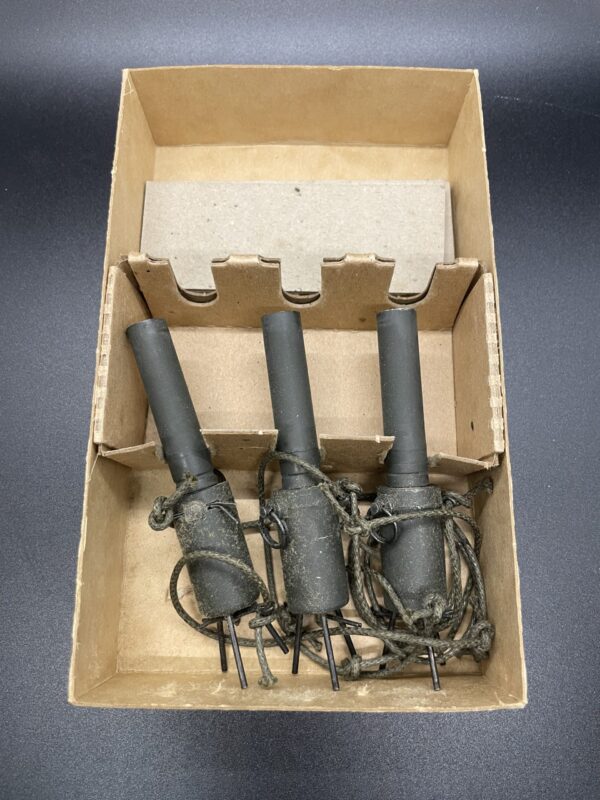 Bouncing Betty three prong type inert training fuse, three fuses in original box - Image 3